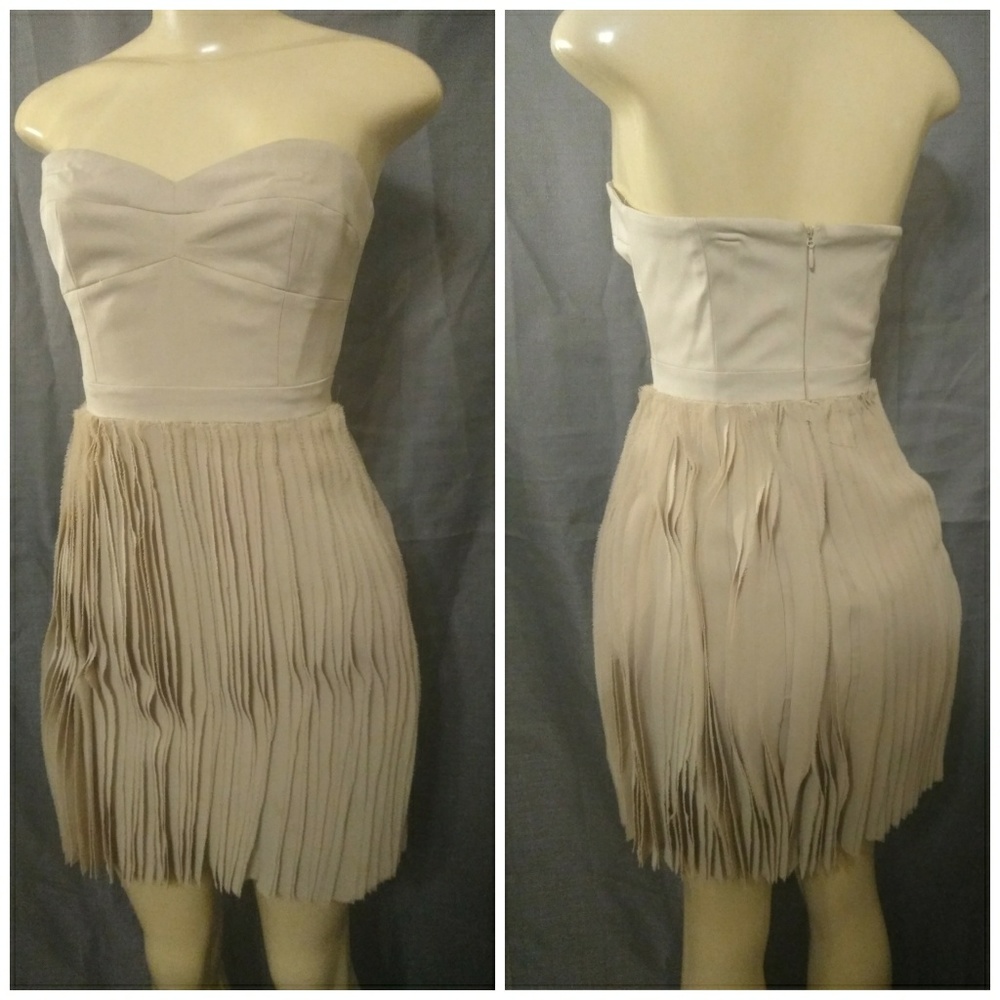 BCBG | Like New Strapless Pleated Dress!